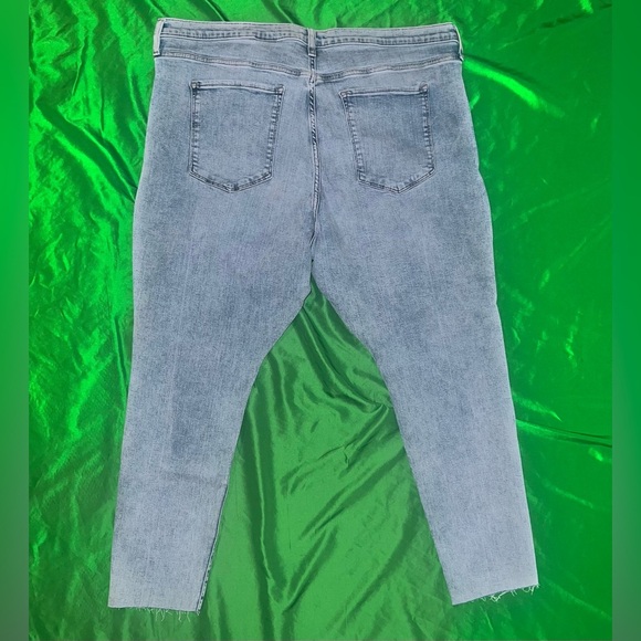 NWT Banana Republic Distressed Light Blue Jeans size 35 - Picture 2 of 9